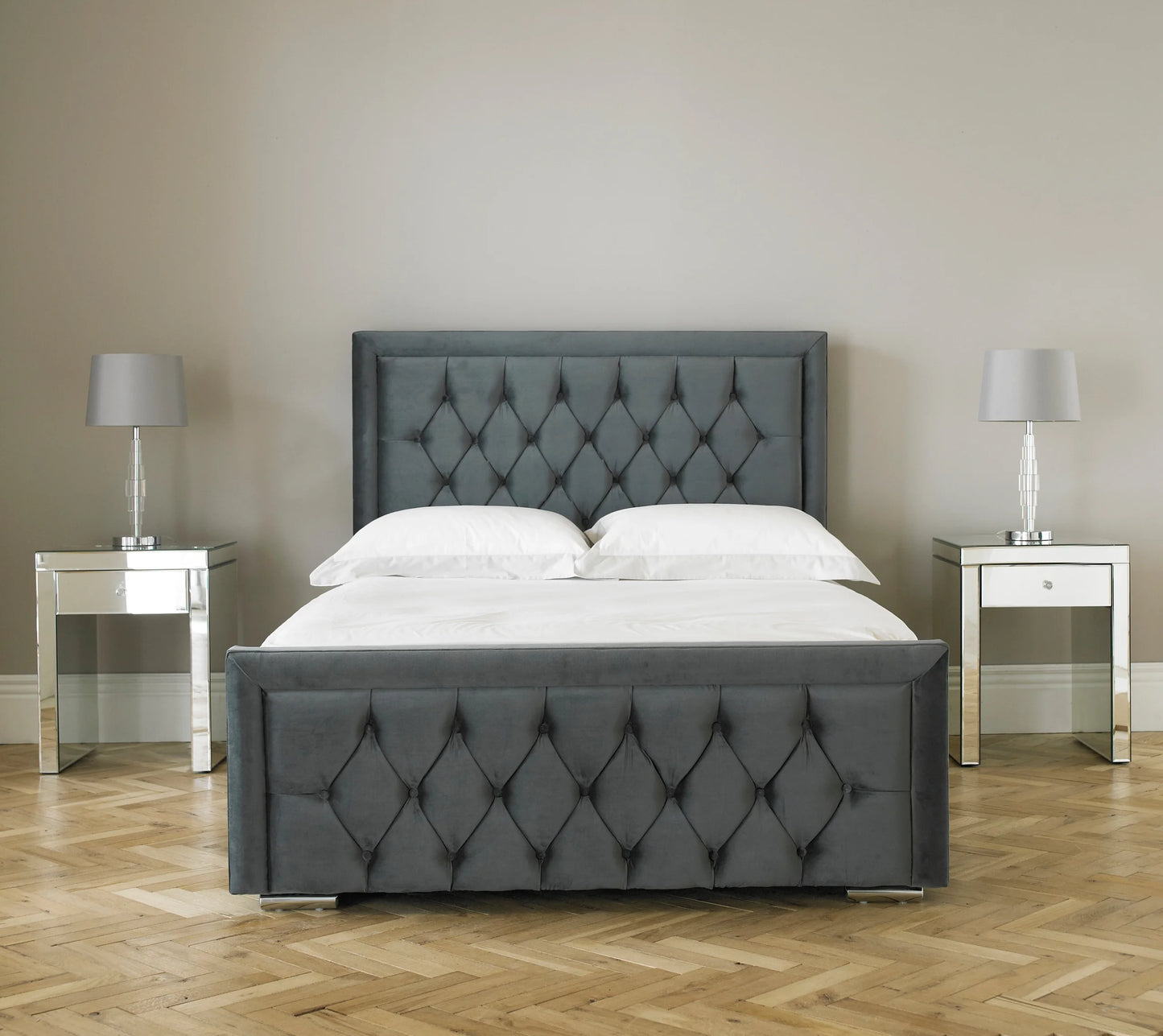 Sandringham Upholstered Bed