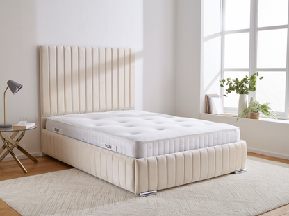 Auckland Upholstered Bed