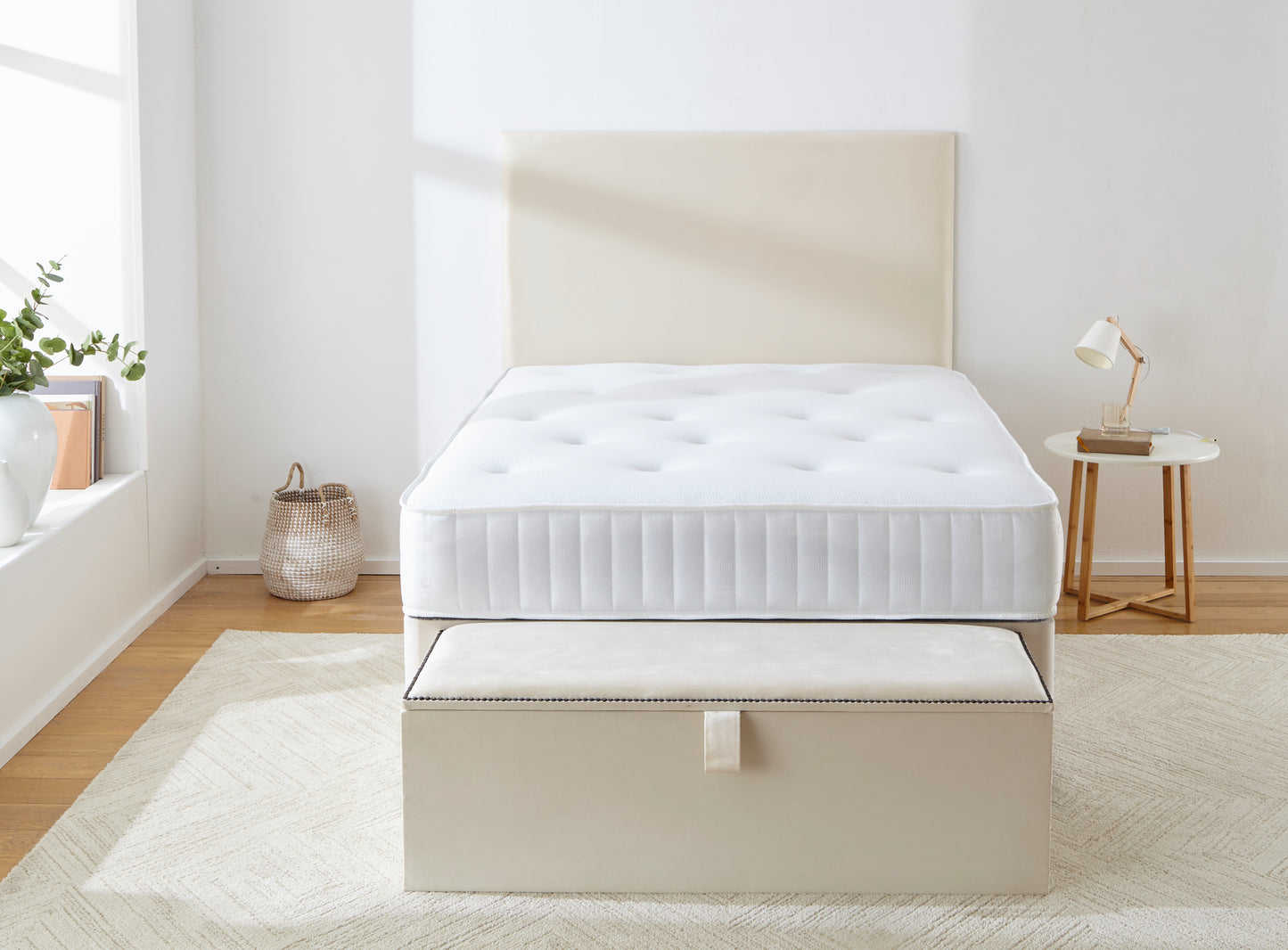 Bucharest Divan Bed