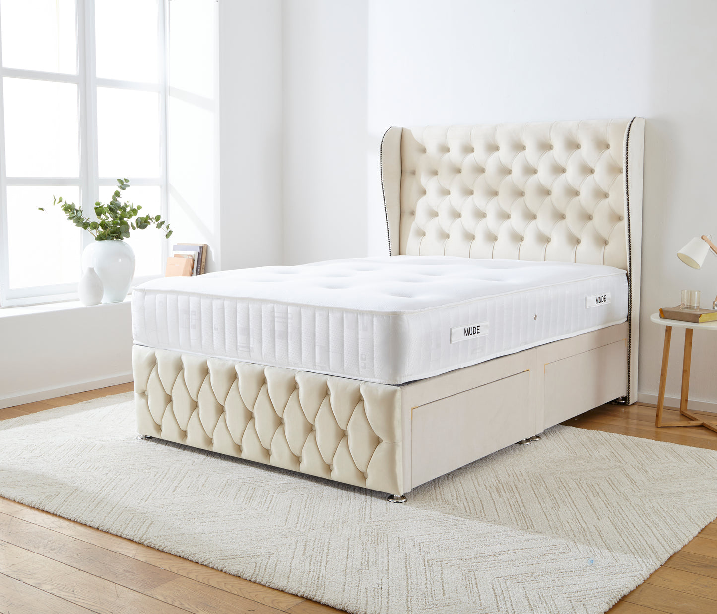 Florence Wingback Divan Bed