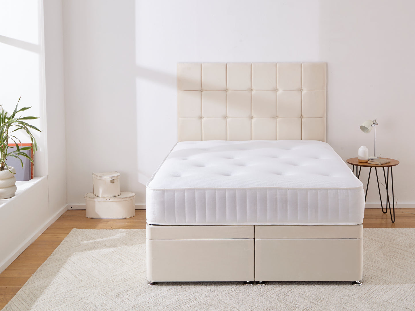 Montreal Ottoman Divan Bed