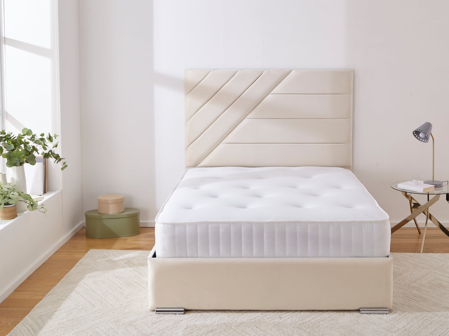 Phoenix Upholstered Bed