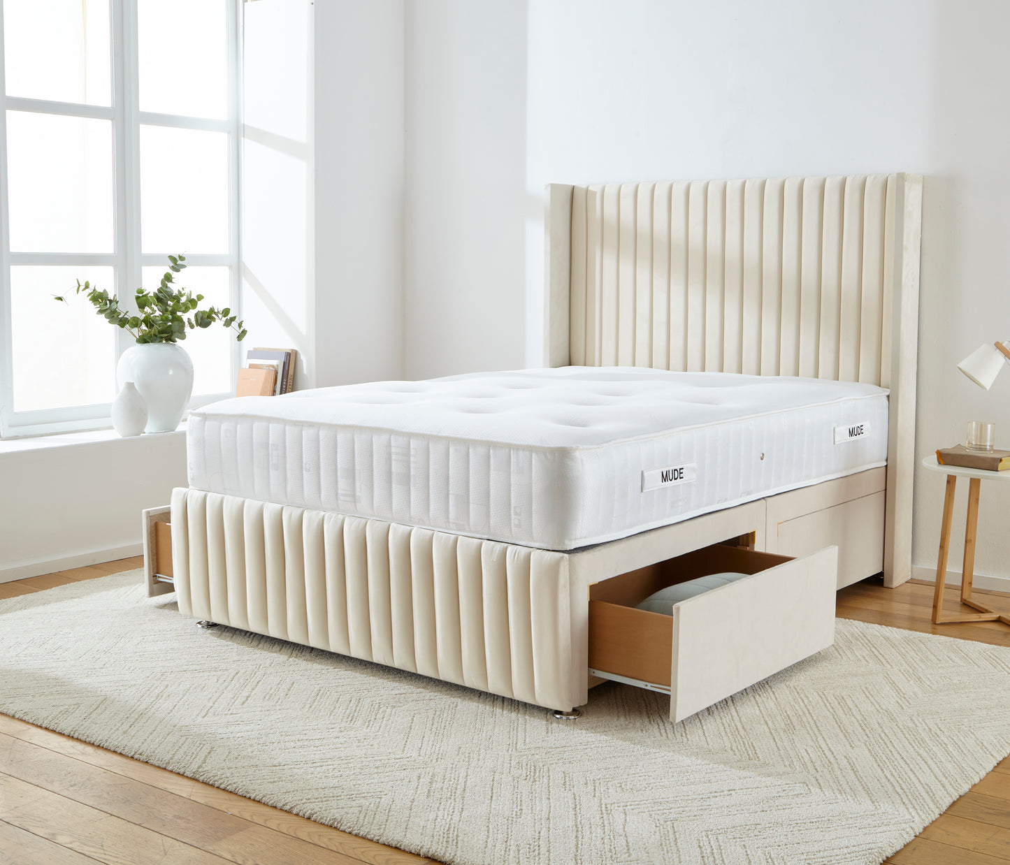 Porto Wingback Divan Bed