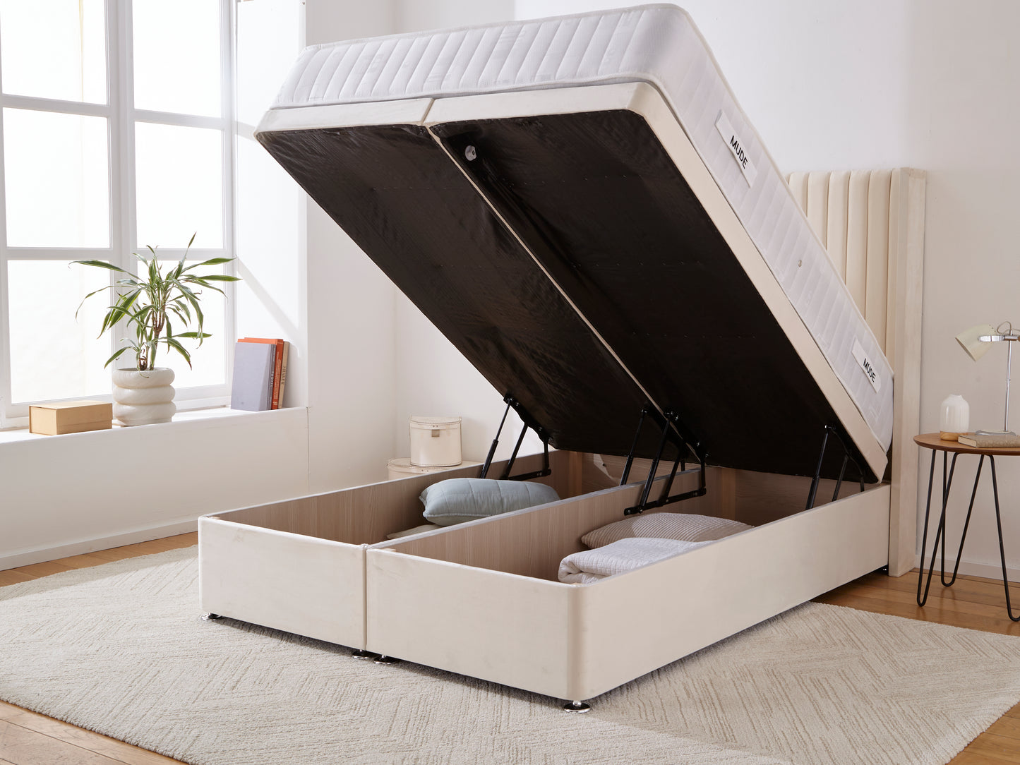 Vienna Wingback Ottoman Divan Bed