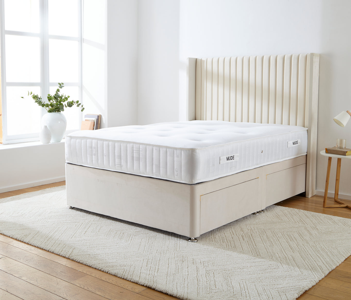 Vienna Wingback Divan Bed