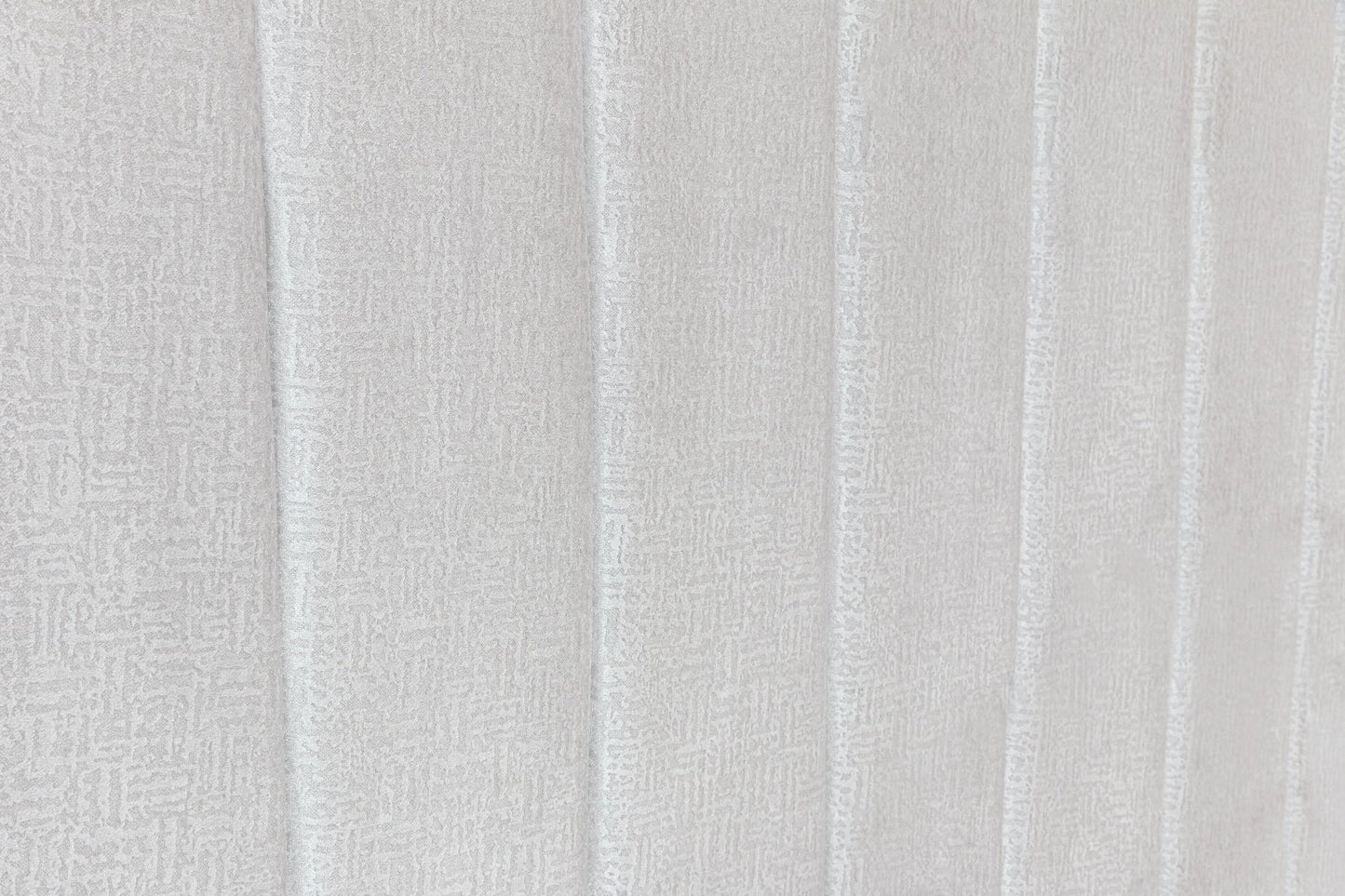 Winchester Upholstered Bed