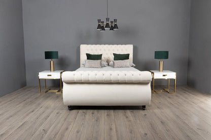 Chiswick Upholstered Bed